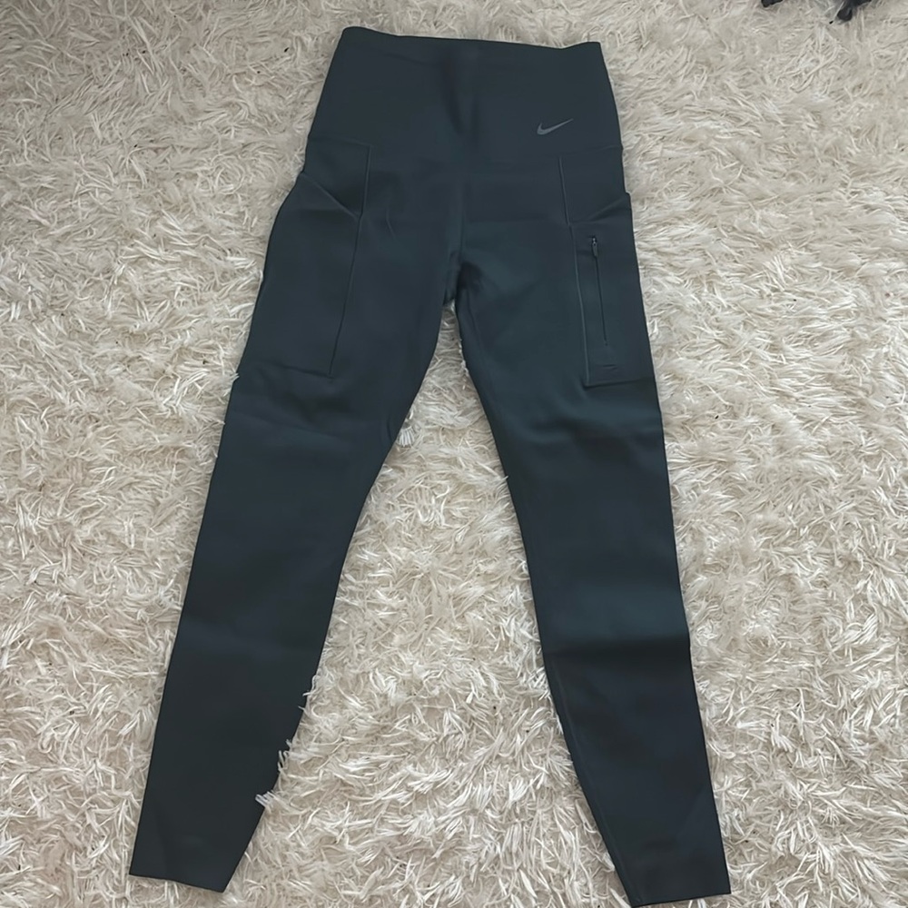 Nike leggings